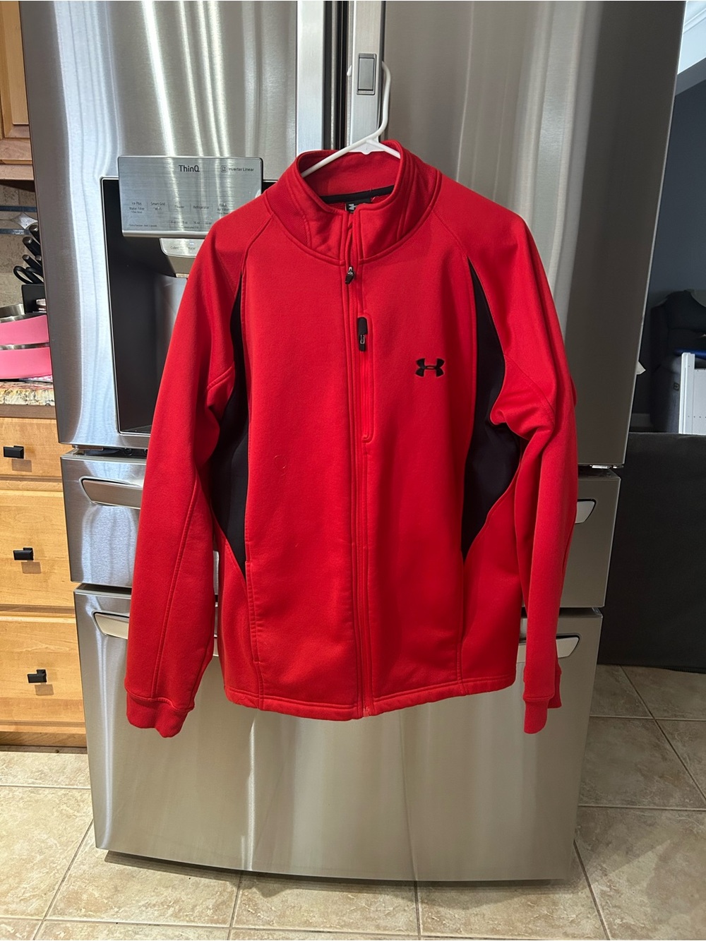 Under Armour Red Jacket with Black Panels mens Full-Zip